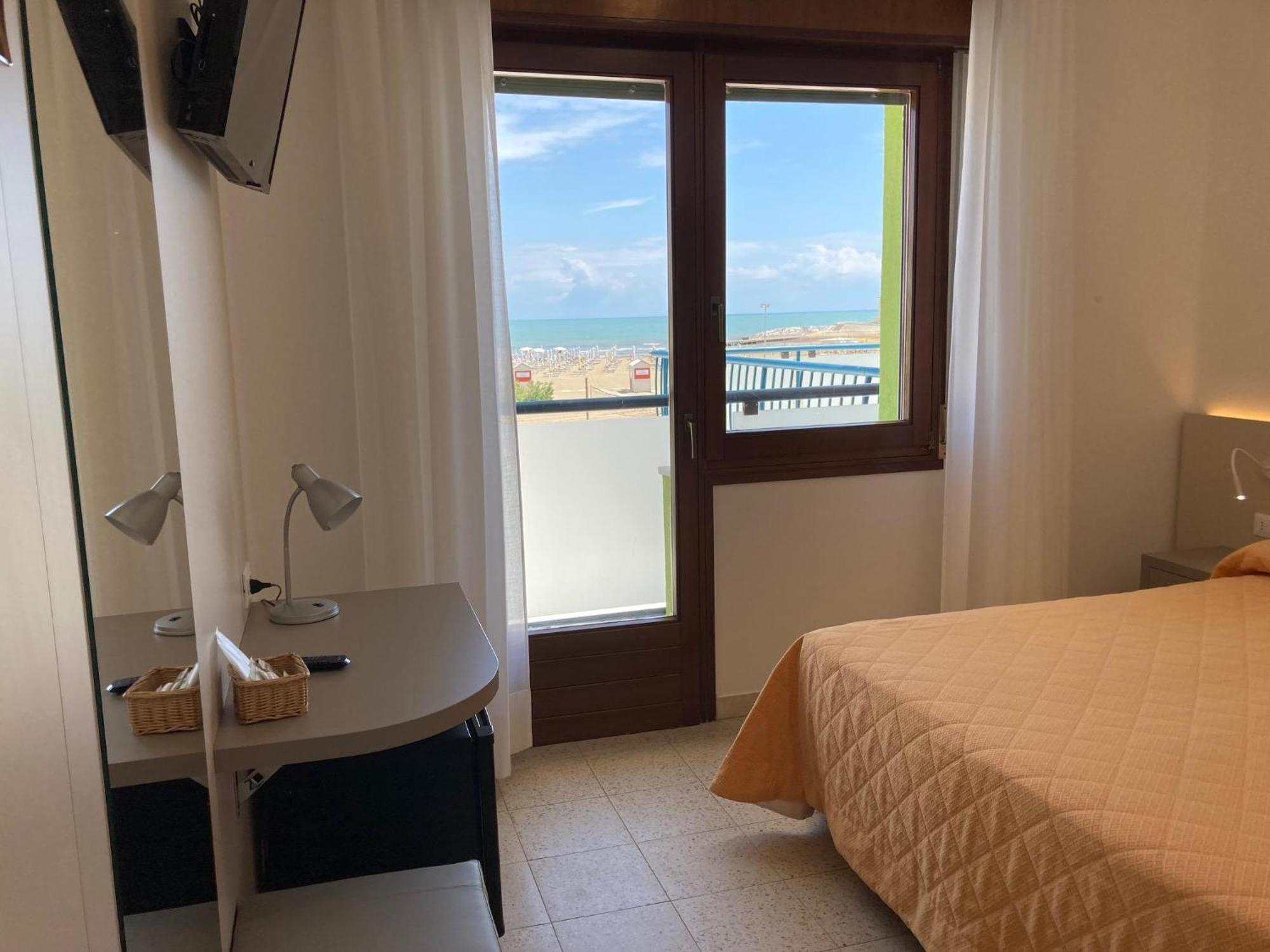 Hotel Giacomazzo 卡奥莱 外观 照片